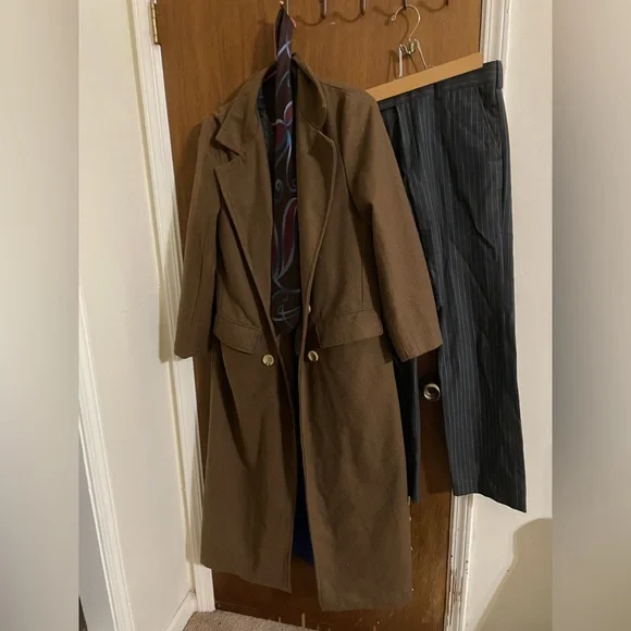 10th Dr Who coat and tie - Picture 5 of 10